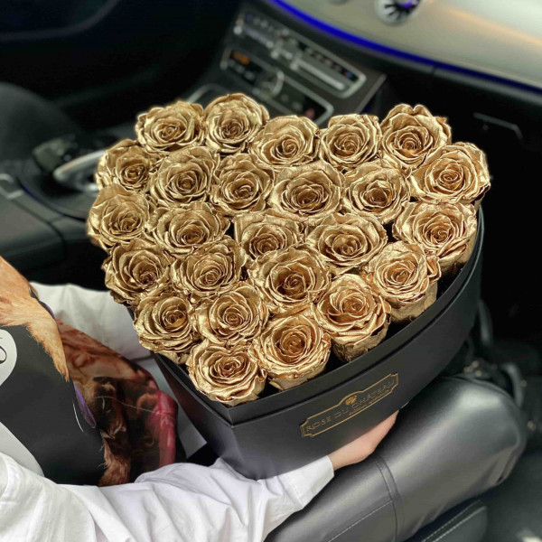 Złote Wieczne Róże w Dużym Boxie Heart