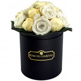 Bridal White Wieczne Piwonie Bouquet w Czarnym Boxie