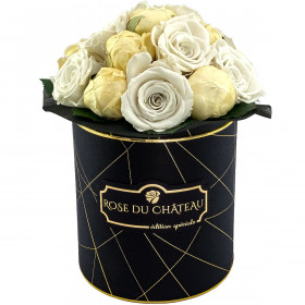 Bridal White Wieczne Piwonie Bouquet w Czarnym Industrialnym Boxie