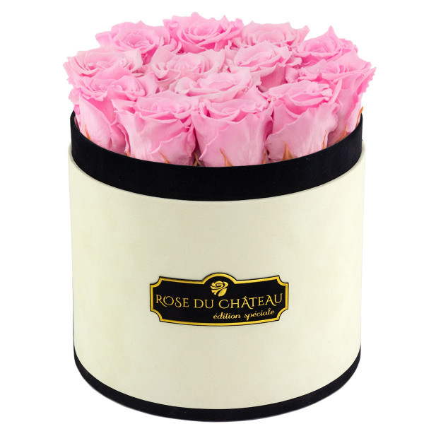 Rose eterne rosa pallido in flowerbox marmo bianco