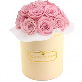Rose eterne rosa mazzo in flowerbox marmo bianco piccolo