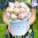 Lovely Peonies Infinity Bouquet & Weisser Flowerbox